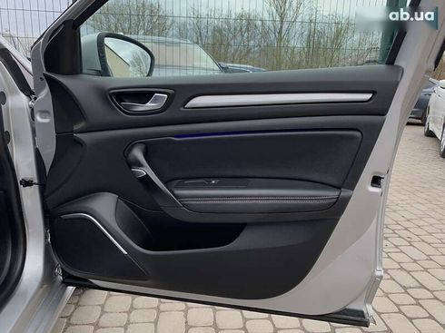 Renault Megane 2018 - фото 30