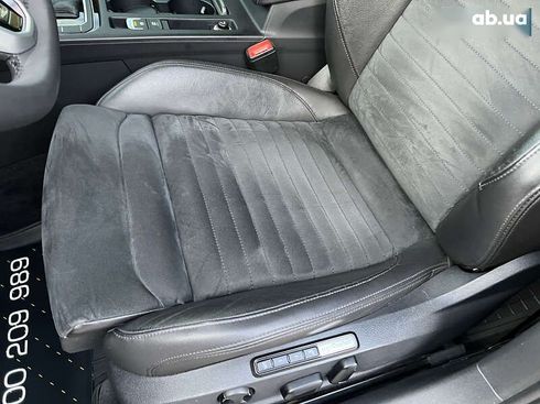 Volkswagen Passat 2016 - фото 20