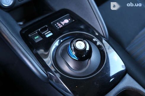 Nissan Leaf 2021 - фото 23