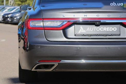 Lincoln Continental 2016 - фото 8