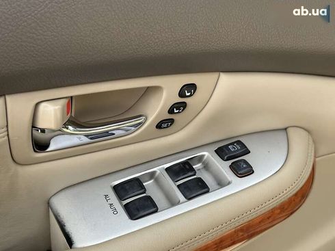 Lexus RX 2006 - фото 19