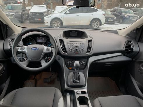 Ford Escape 2015 белый - фото 40