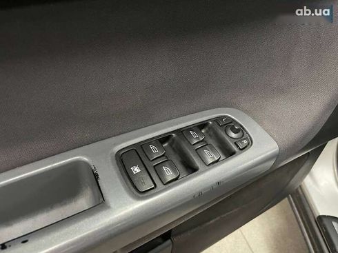 Volvo V50 2006 - фото 16