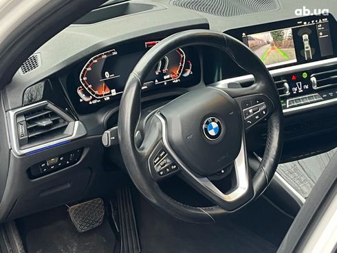 BMW 3 серия 2019 белый - фото 20