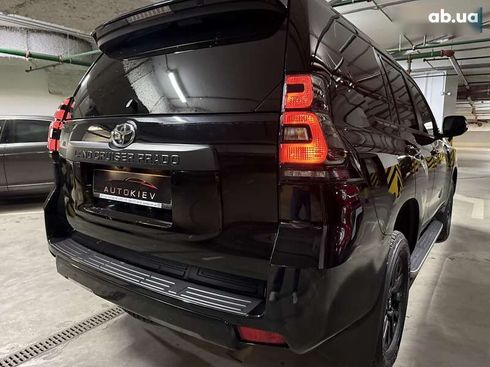Toyota Land Cruiser Prado 2023 - фото 12