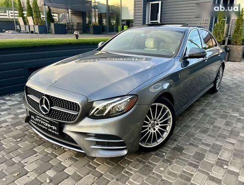 Mercedes-Benz E-Класс 2019 - фото 6