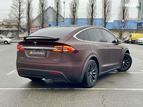 Tesla Model X 2018 - фото 13