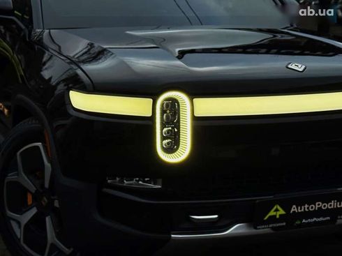 Rivian R1T 2023 - фото 9