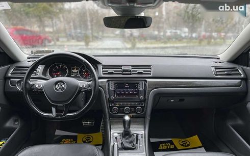 Volkswagen Passat 2017 - фото 13