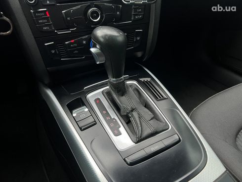 Audi A4 2011 красный - фото 32