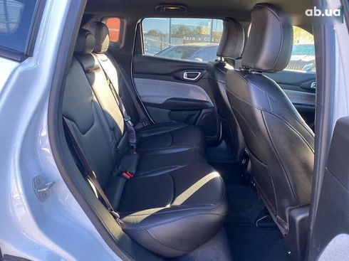Jeep Compass 2024 - фото 23