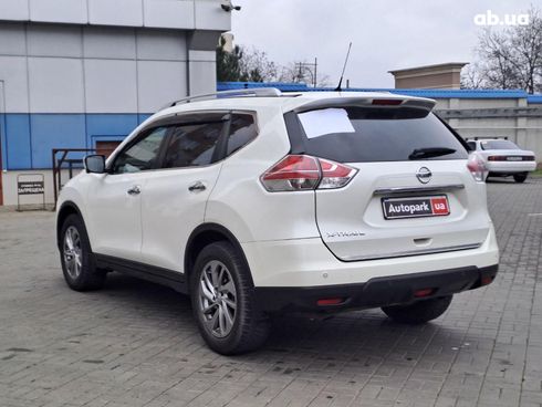 Nissan X-Trail 2017 белый - фото 4