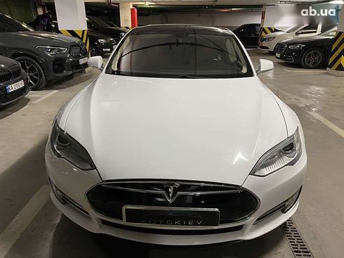 Tesla Model S 2013 - фото 3