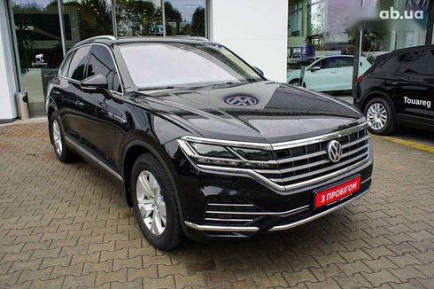 Volkswagen Touareg 2018 - фото 2