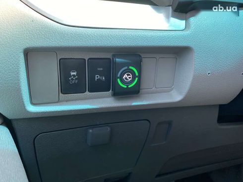 Toyota Sienna 2014 - фото 26