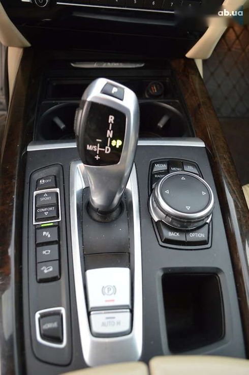 BMW X5 2016 - фото 28