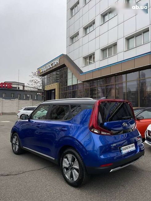 Kia Soul EV 2020 - фото 13