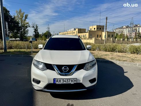 Nissan Rogue 2016 белый - фото 8