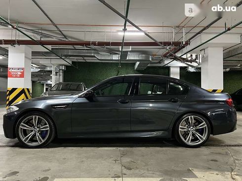 BMW M5 2012 - фото 8