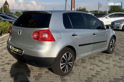 Volkswagen Golf 2004 - фото 7