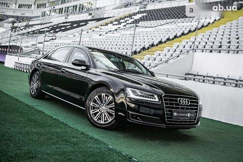 Audi A8 2017 - фото 4