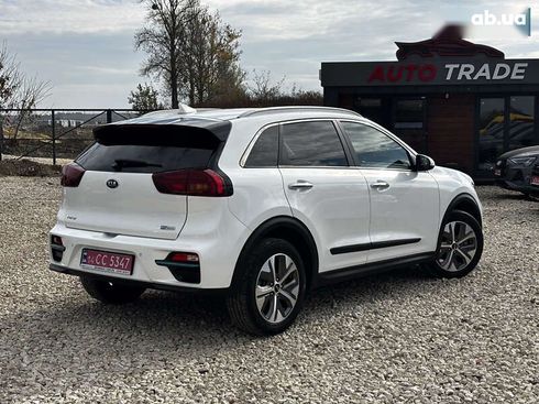 Kia Niro 2020 - фото 11