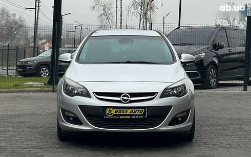 Opel Astra 2014 - фото 2