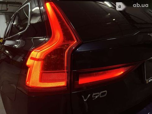 Volvo V90 2017 - фото 17