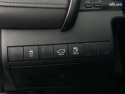 Toyota Camry 2019 - фото 21