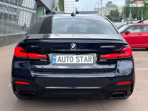 BMW 5 серия 2021 - фото 6