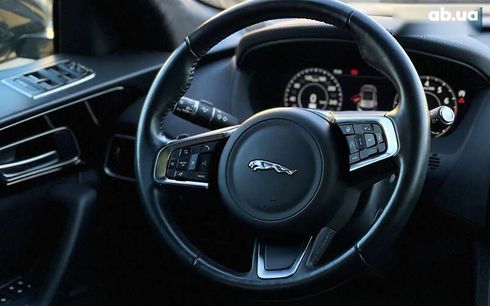 Jaguar F-Pace 2020 - фото 11