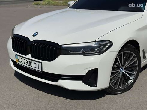 BMW 5 серия 2020 - фото 6