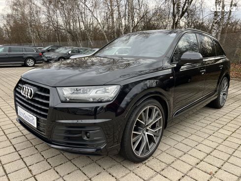 Audi Q7 2018 - фото 34