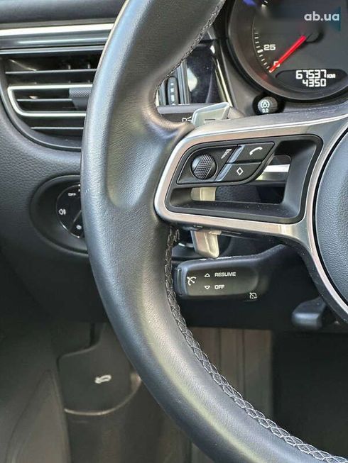 Porsche Macan 2021 - фото 30