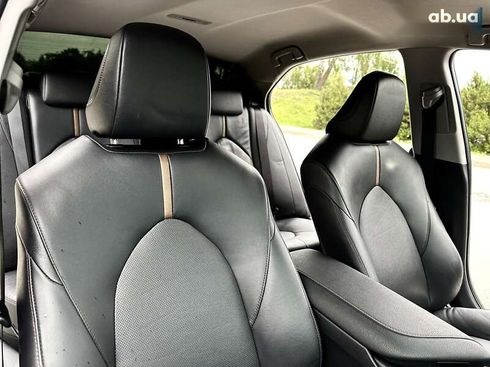 Toyota Camry 2018 - фото 24