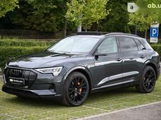 Продажа б/у Audi E-Tron 2022 года - купить на Автобазаре