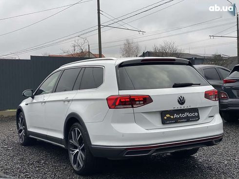 Volkswagen passat alltrack 2020 - фото 10