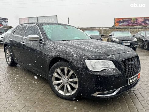 Chrysler 300 2018 черный - фото 3