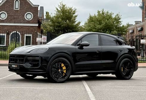 Porsche Cayenne Coupe 2024 - фото 8