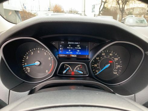 Ford Focus 2016 красный - фото 33