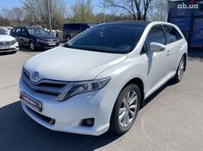 Продаж вживаних Toyota Venza в Дніпрі - купити на Автобазарі
