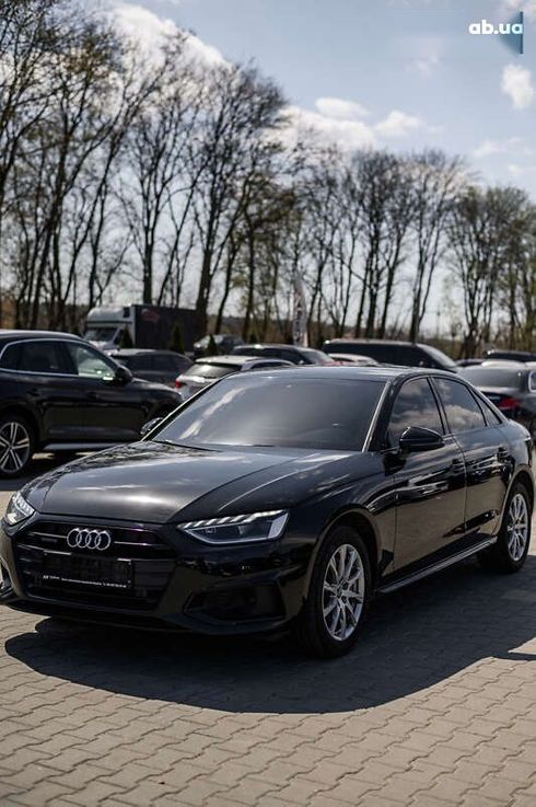 Audi A4 2019 - фото 16