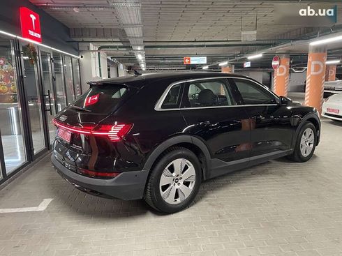 Audi E-Tron 2020 - фото 5