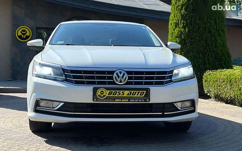 Volkswagen Passat 2016 - фото 2