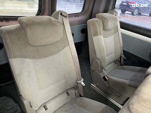 Renault Trafic 2007 желтый - фото 28