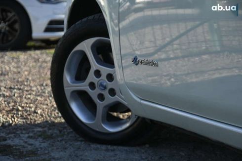 Nissan Leaf 2011 - фото 9