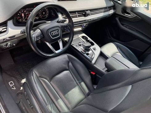 Audi Q7 2018 - фото 16