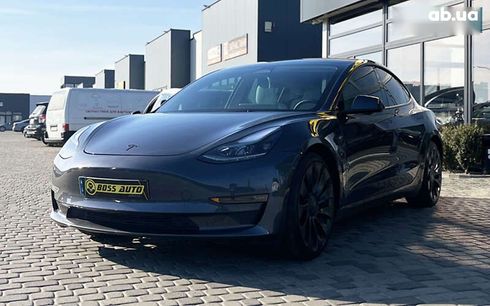 Tesla Model 3 2023 - фото 3