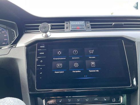 Volkswagen Passat 2019 - фото 28