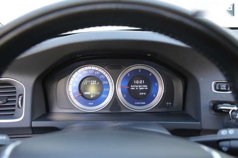 Volvo V60 2012 - фото 18